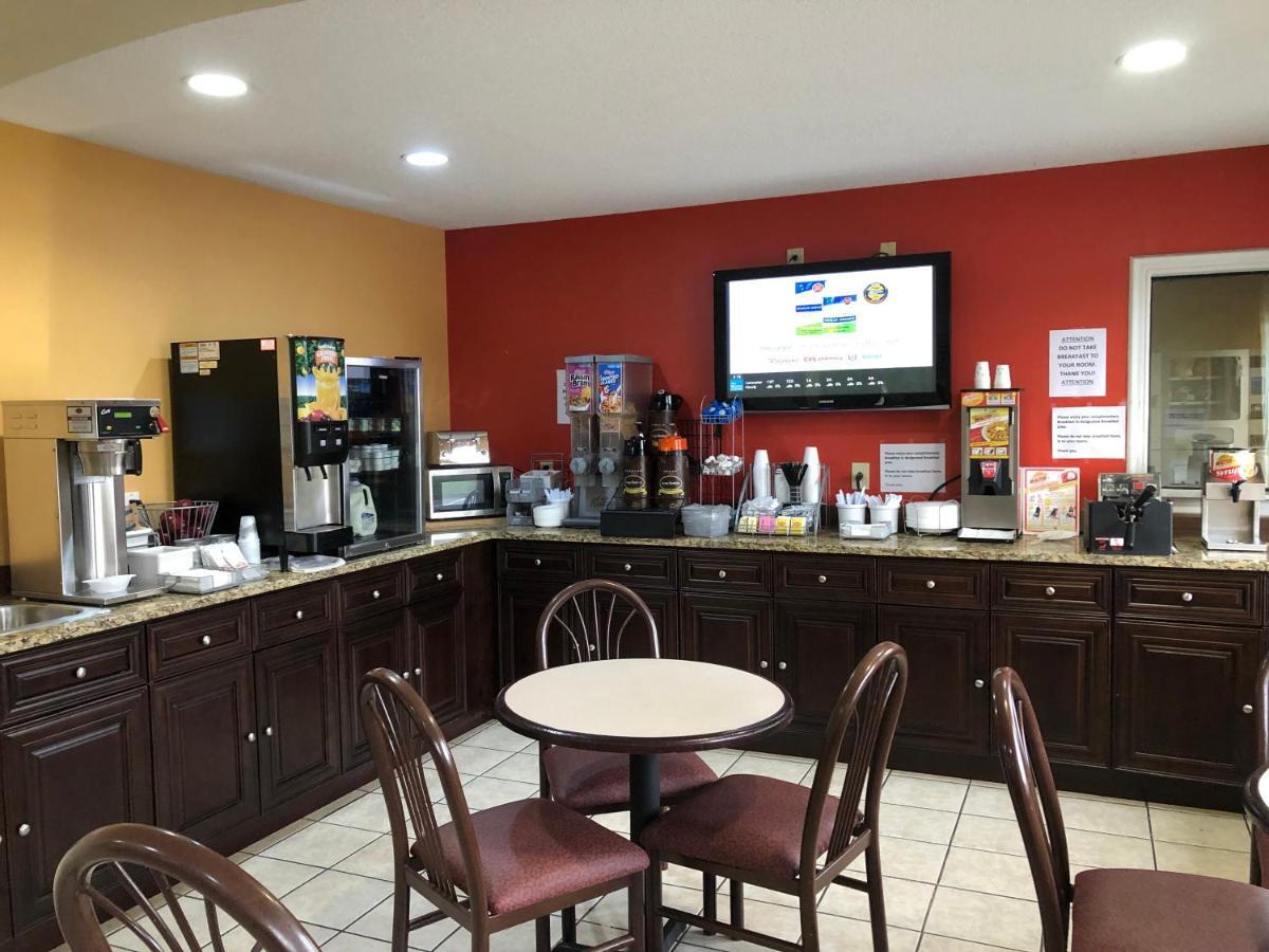 Baymont By Wyndham Richburg - Chester Area Extérieur photo
